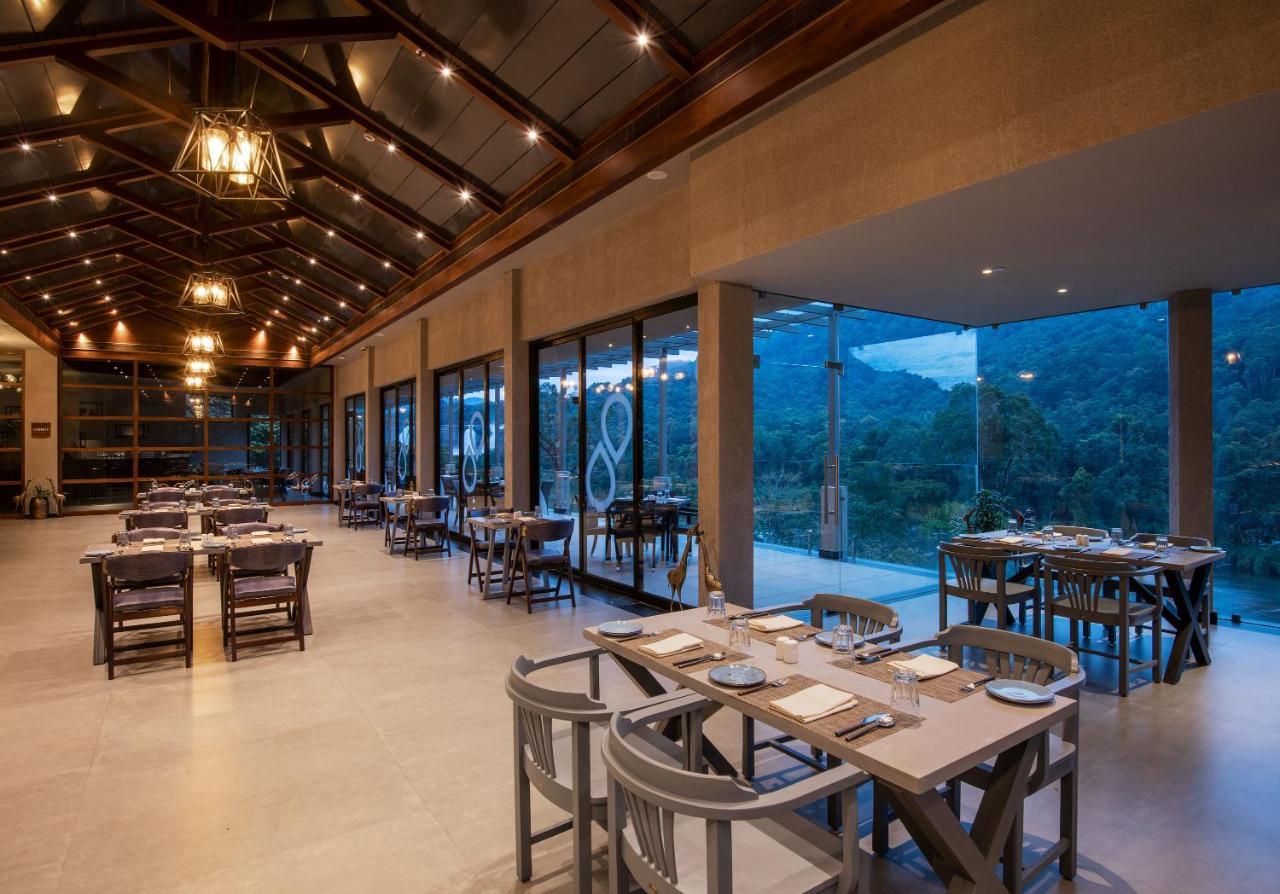 Niraamaya Retreats Samroha Athirappilly Exterior photo